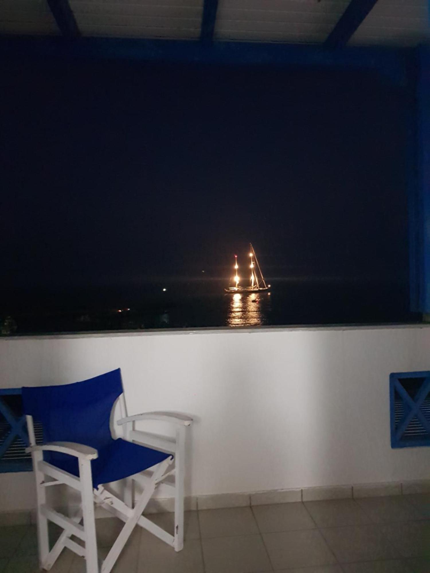 Rodothea And Adams On The Beach, Santorini 모노리토스 외부 사진