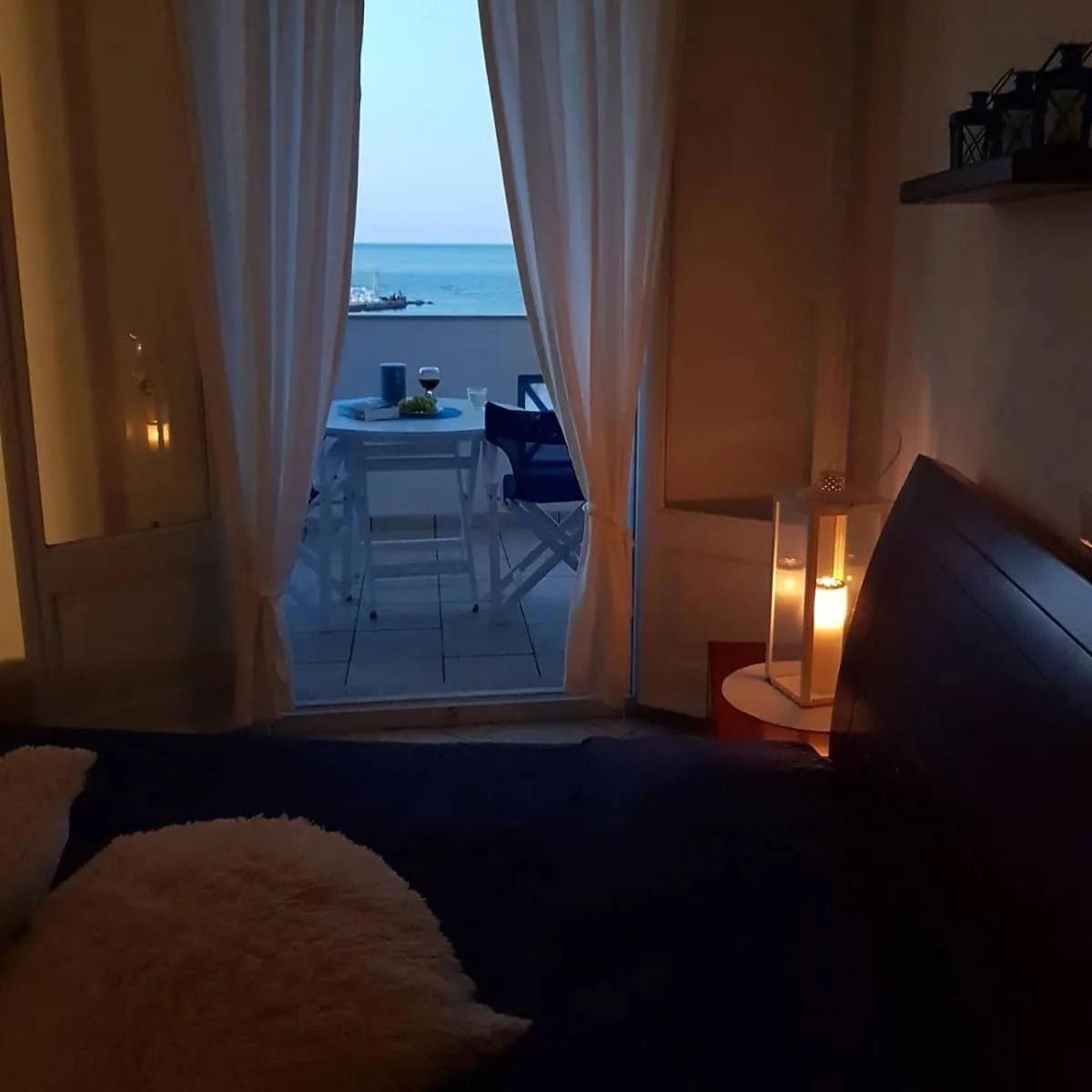 Rodothea And Adams On The Beach, Santorini 모노리토스 외부 사진